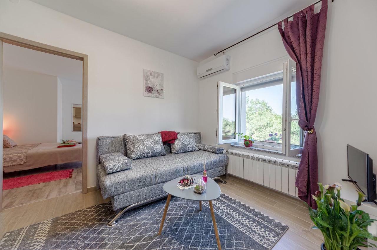 Apartment Lavander 02 Pula Luaran gambar